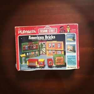 Vintage 1977 Playskool American Bricks Sesame Street Building Set #849
